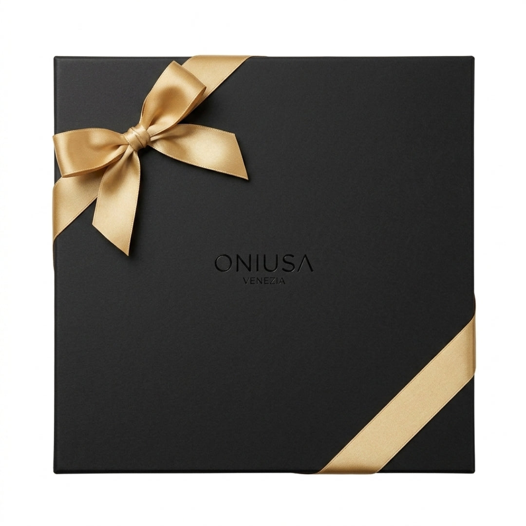 Oniusa Gift Box