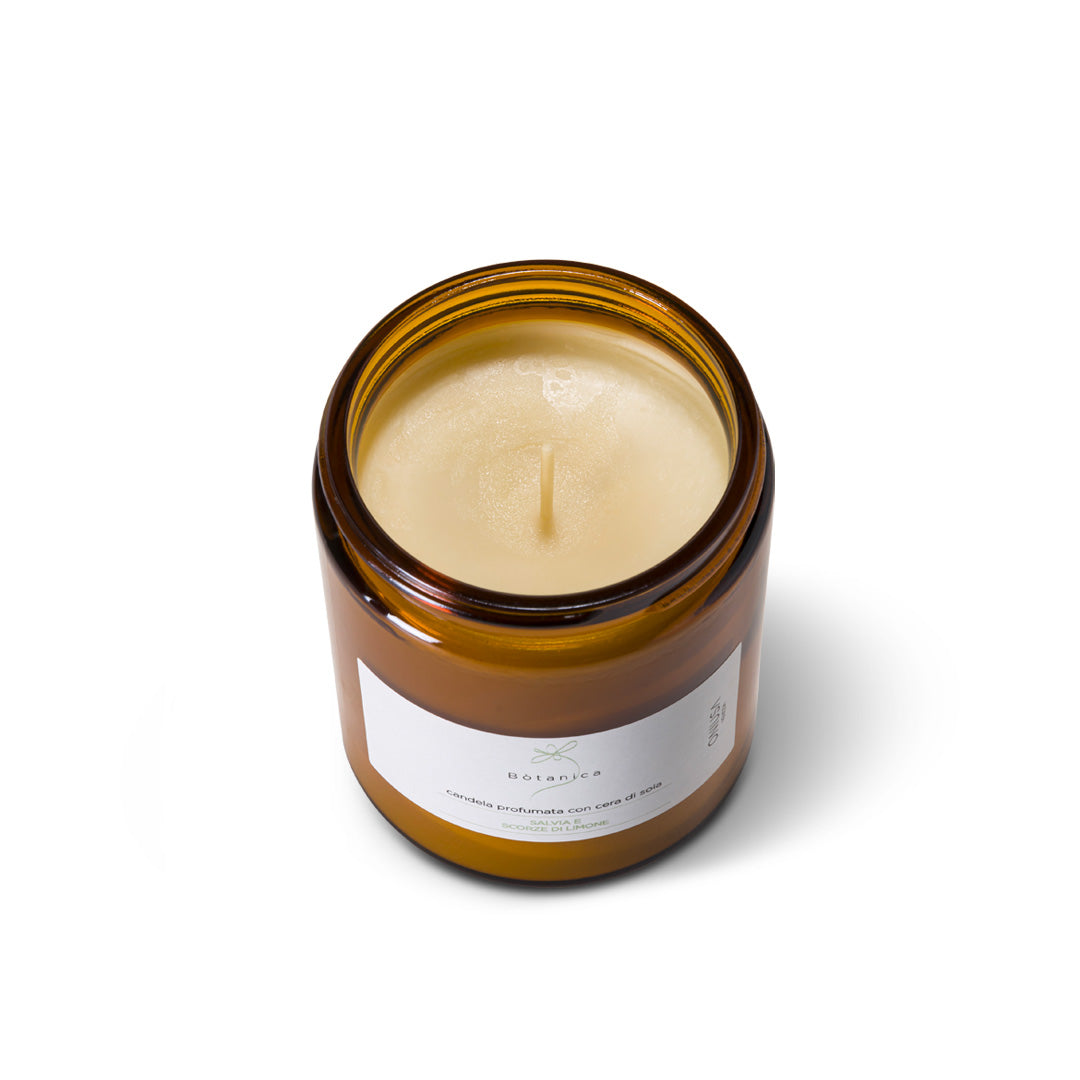 Duftkerze mit Sojawachs Salbei und Zitronenschalen