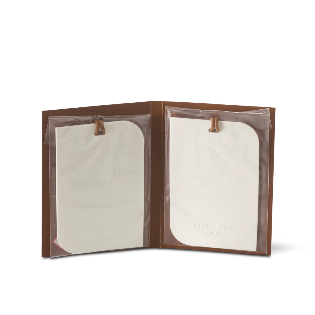 Vanilla Berry and Sandalwood Wardrobe and Drawer Sachets