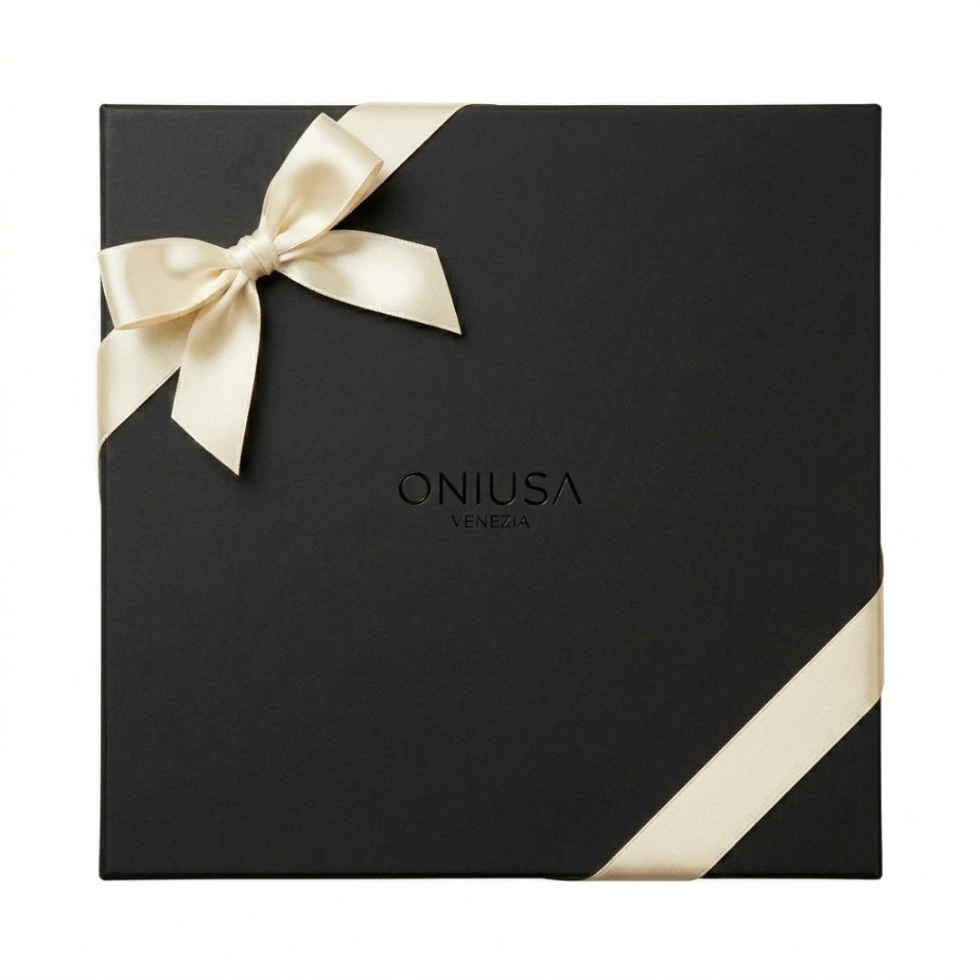 Oniusa Gift Box